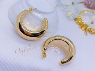 Aretes U