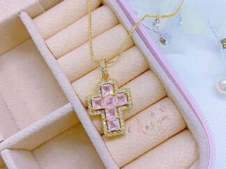 Cadena cruz rosa