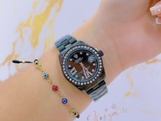Reloj negro metalizado
