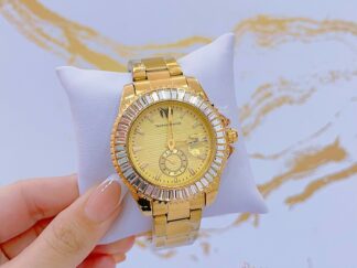 Reloj dorado