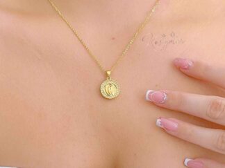 Cadena virgen maria