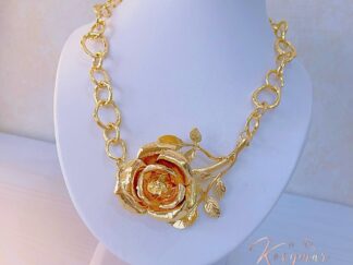 Collar Rosa