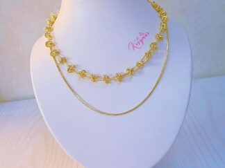 Collar entre oro y amor