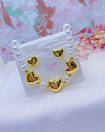 Set de corazon y perlas