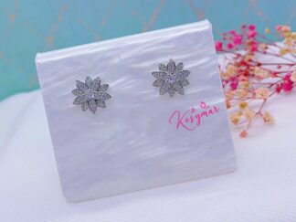Aretes brillo floral