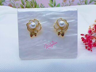Aretes flor perla