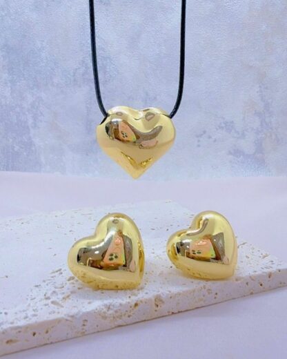 Set Corazón en cuero