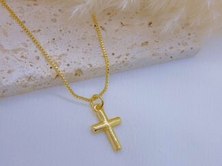 Cadena Cruz Lisa