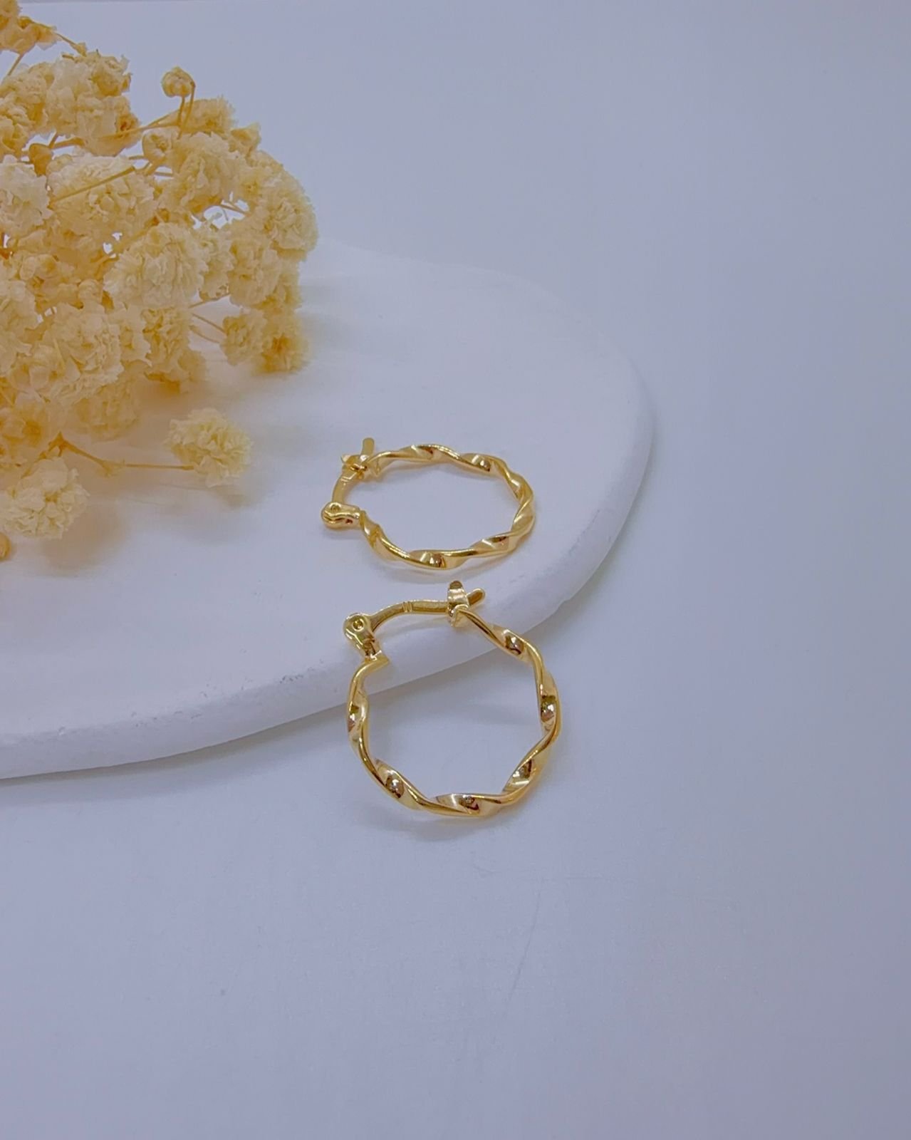 Candongas Yuli
Oro Laminado