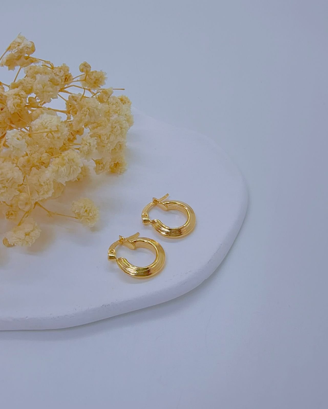 Candongas Sherly
Oro Laminado
