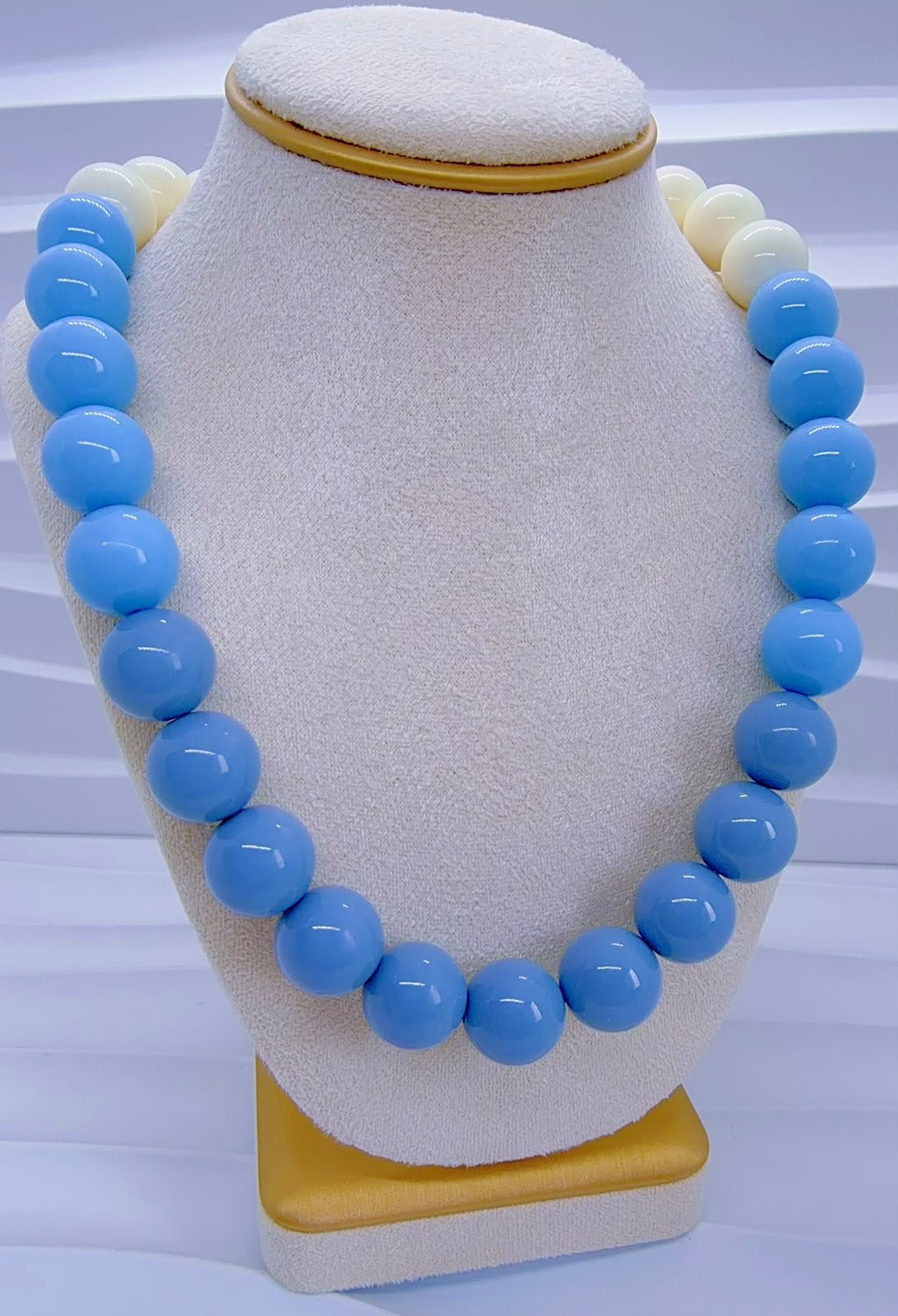 Collar Chicle