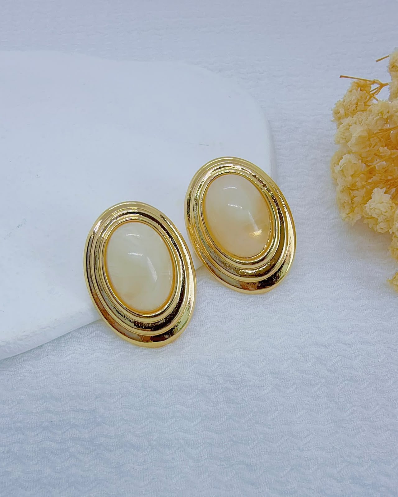 Aretes Yeika