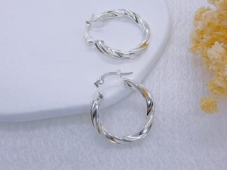 Candongas Rachelle
*Plata Ley 925